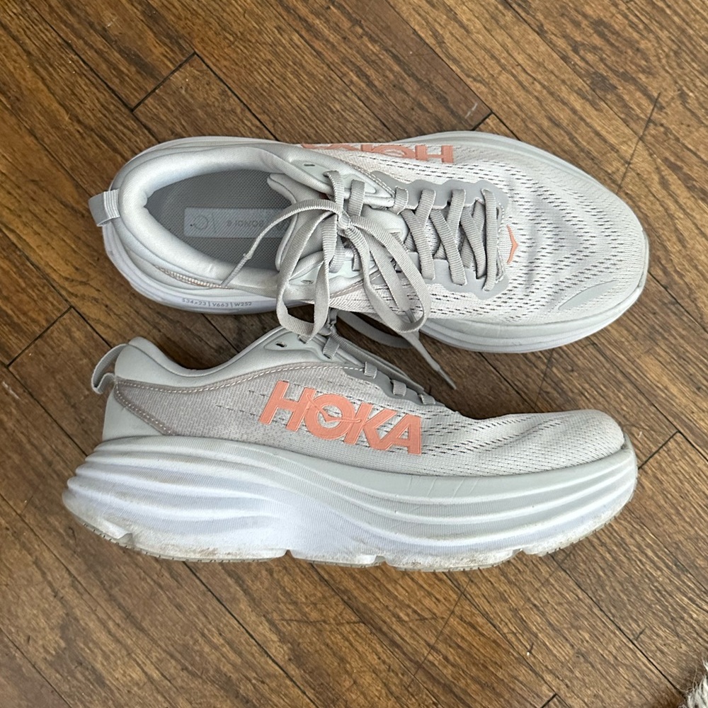 Hoka Bondi 8 Grey